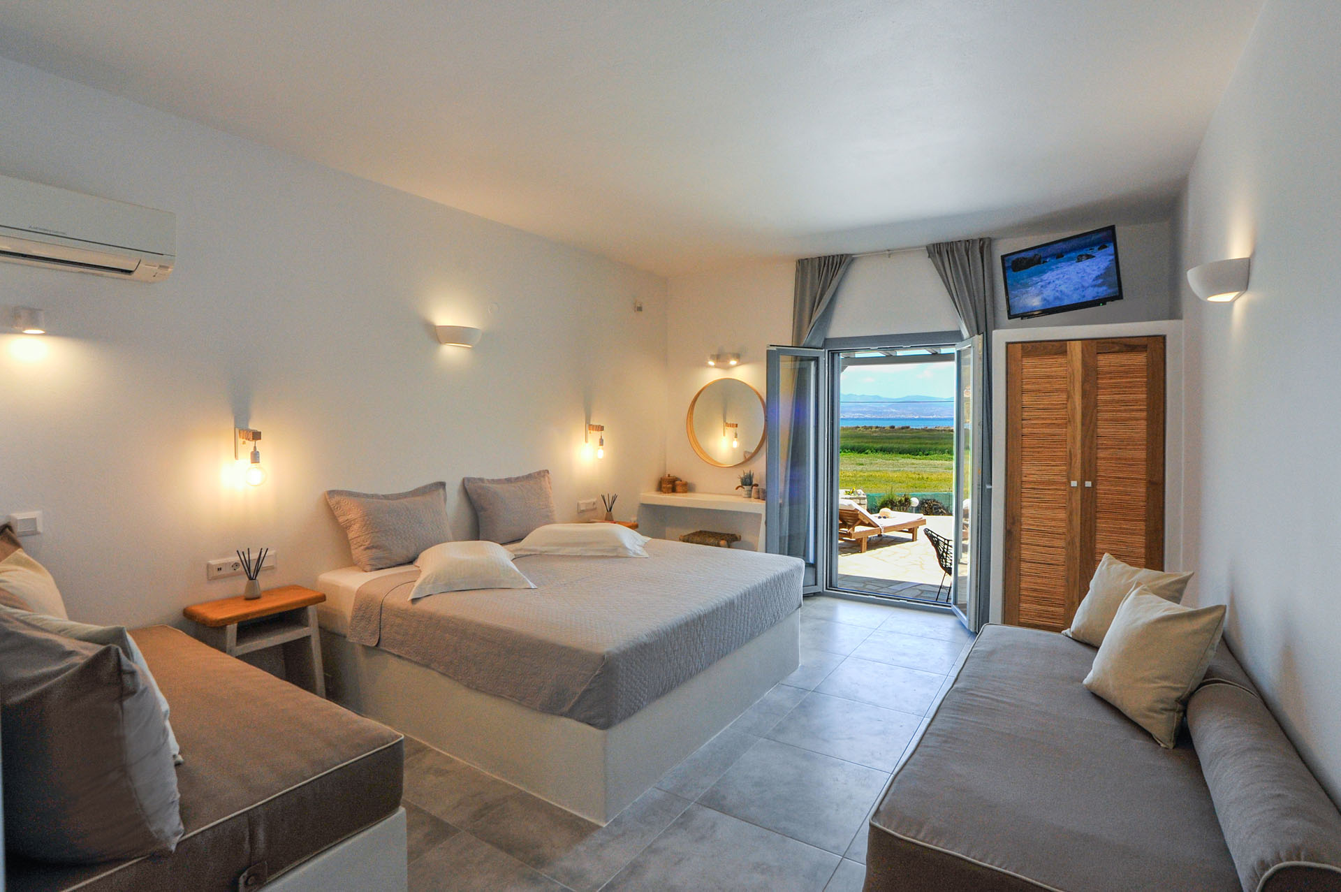 Paros Hotels