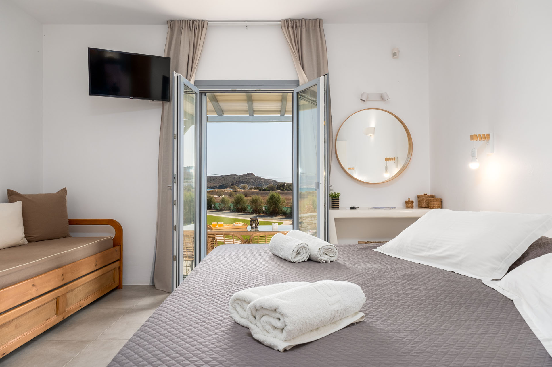 Paros Hotels